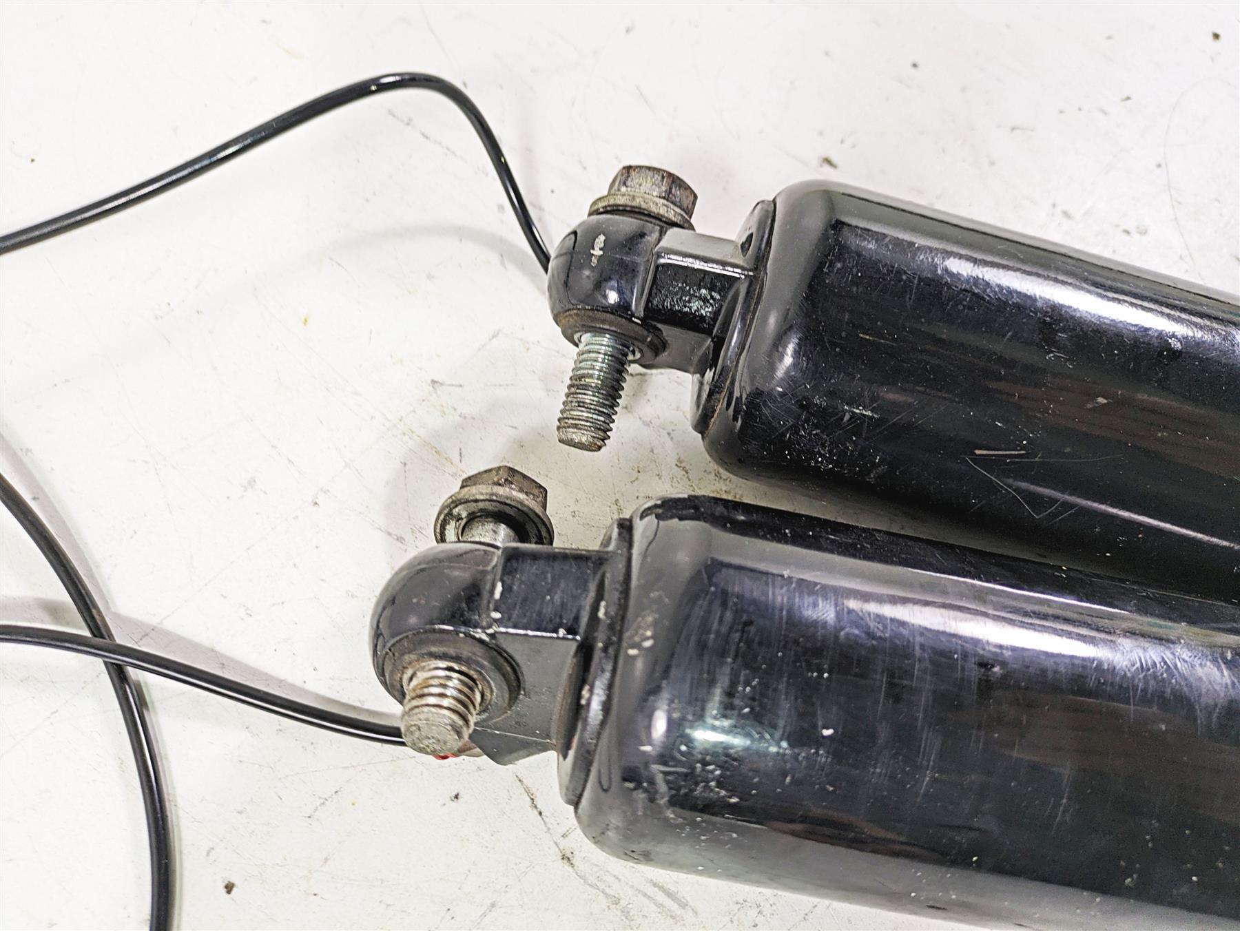 2003 Harley Touring FLHTCUI 100TH E-Glide Rear Suspension Shock Set 54565-97C {{ shop.shopifyCountryName }} - Mototech271