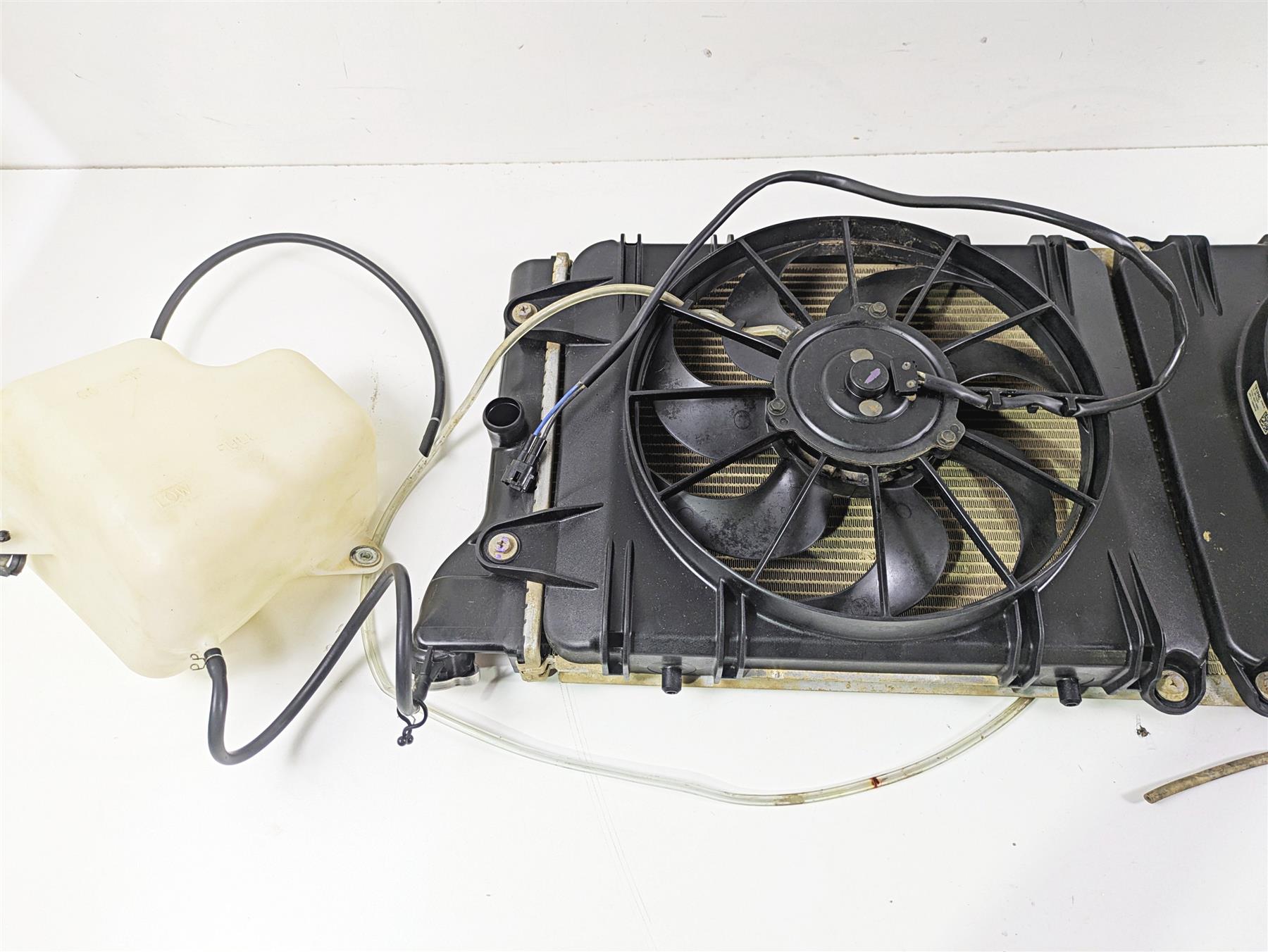 2020 Yamaha YXZ1000 R SS XTR Radiator Fan Reservoir Set B5H-E2460-02-00 {{ shop.shopifyCountryName }} - Mototech271