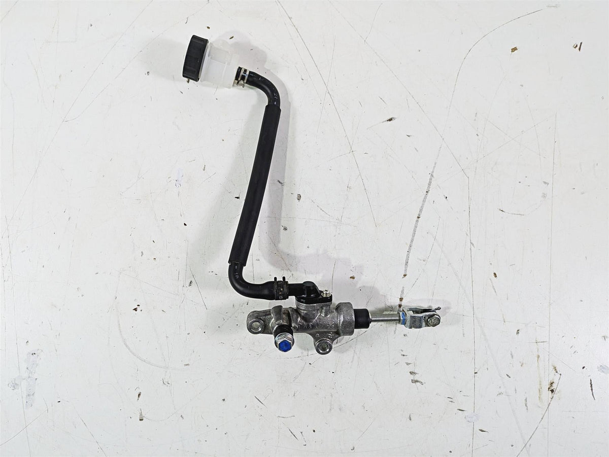2022 Yamaha YXZ1000 R Clutch Actuator Master Cylinder 5/8 Nissin 2HC-26450-00-00 {{ shop.shopifyCountryName }} - Mototech271
