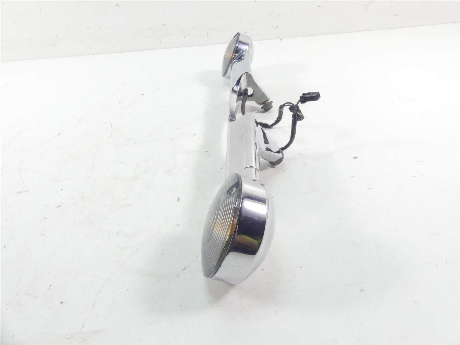 2012 Harley Touring FLHTK Electra Glide Rear Smoked Turn Signal Bar 68510-74C {{ shop.shopifyCountryName }} - Mototech271