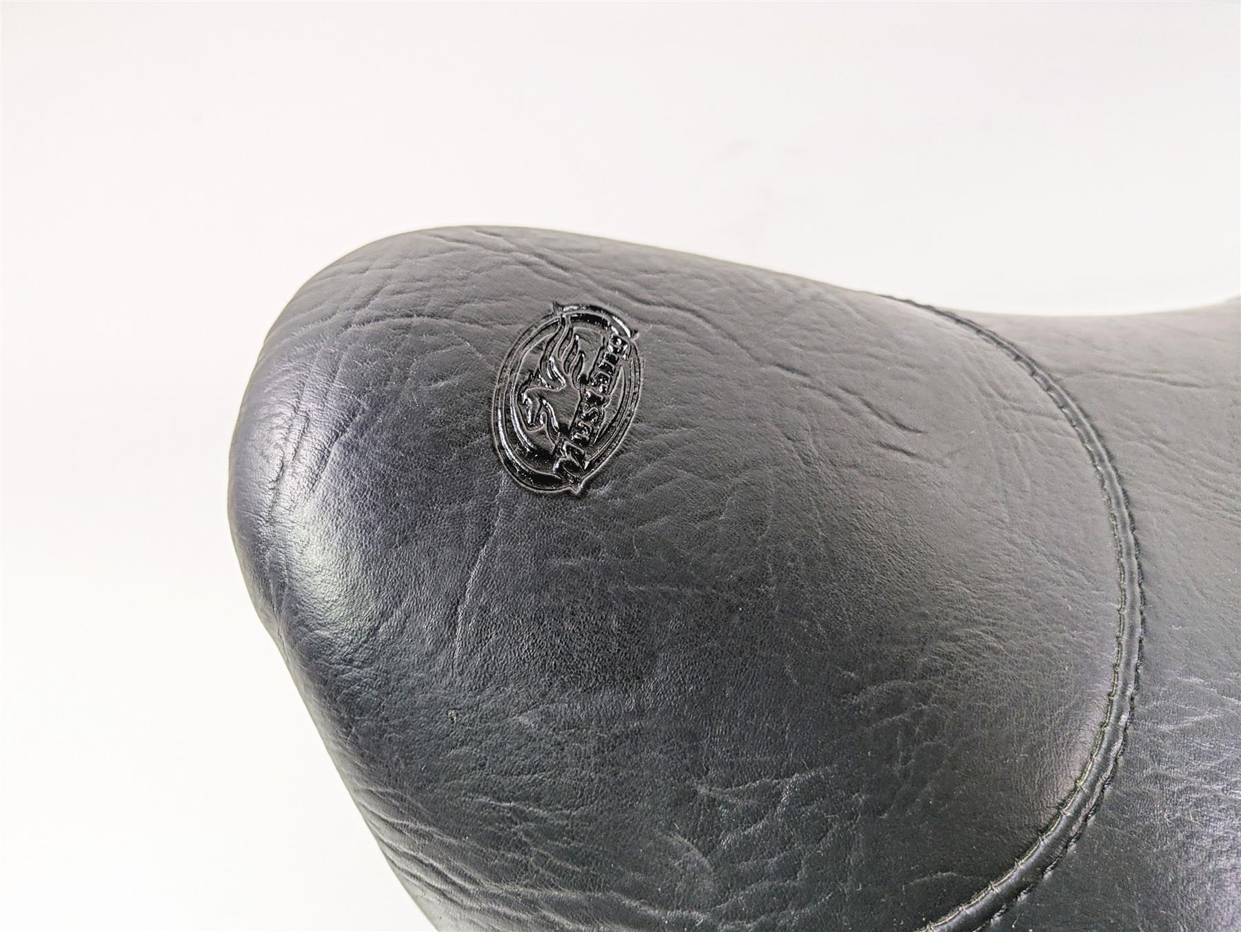 2016 Indian Chief Classic Mustang Solo Touring Seat Saddle Wide Studded 75362 {{ shop.shopifyCountryName }} - Mototech271
