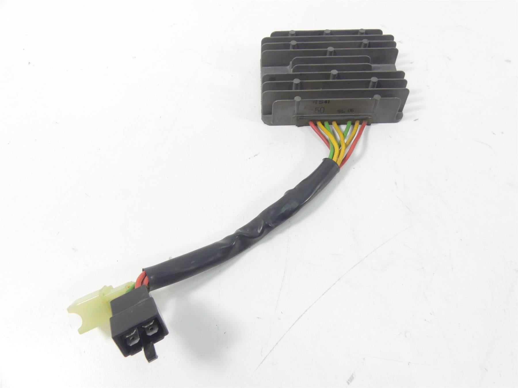 2006 Ducati Multistrada 1000S Rectifier Voltage Regulator 54040101A {{ shop.shopifyCountryName }} - Mototech271