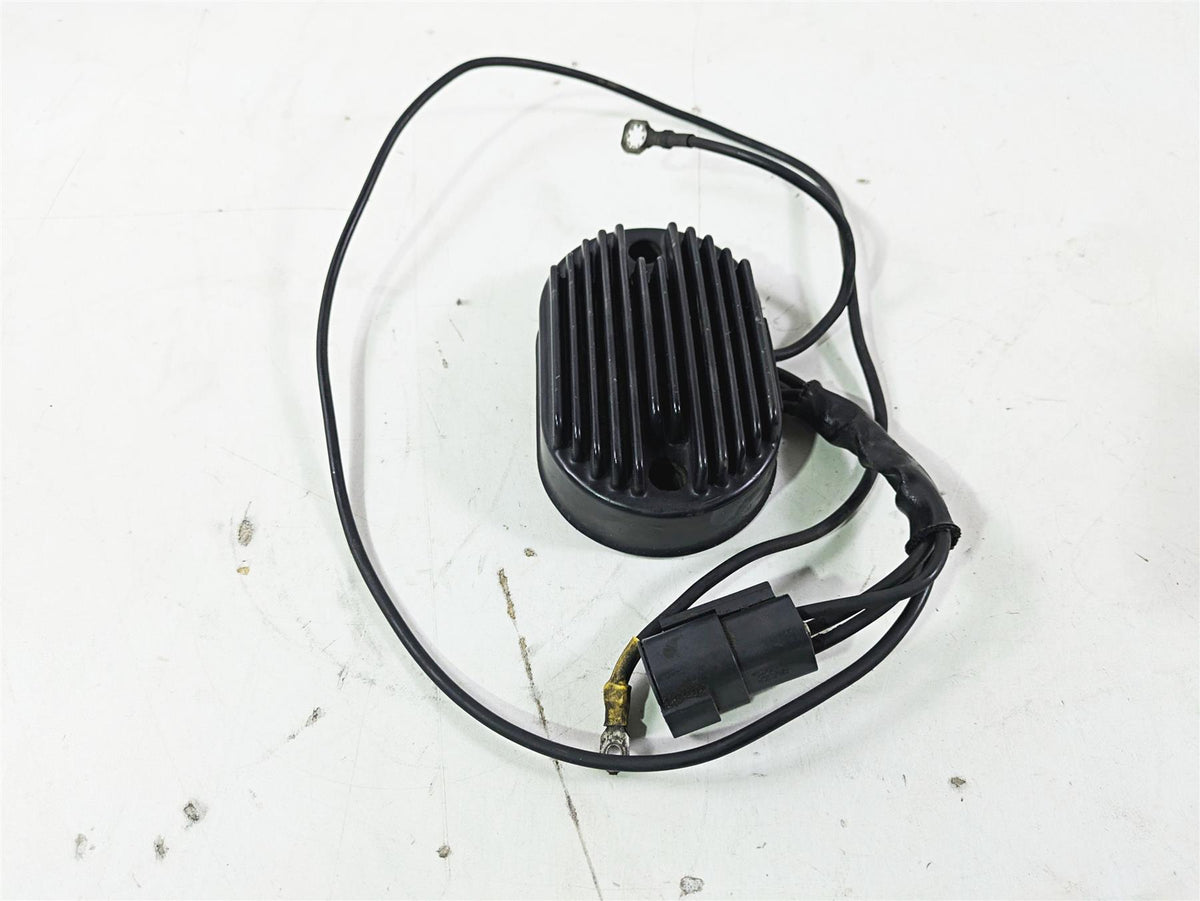 2004 Harley Softail FLSTF Fat Boy Rectifier Voltage Regulator 74540-01 {{ shop.shopifyCountryName }} - Mototech271