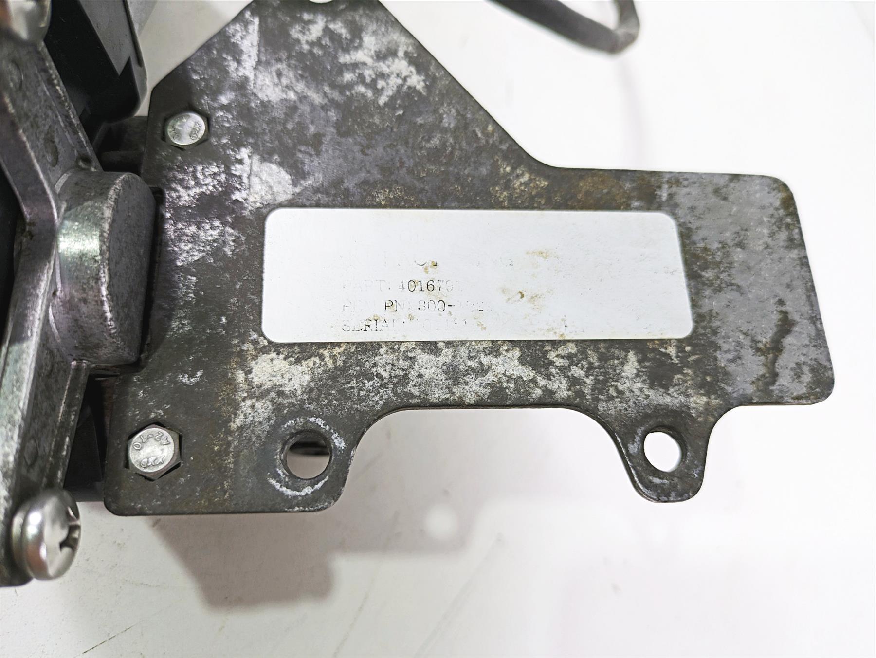 2018 Indian Chieftain Dark Horse Windshield Motor 4016791 4081090 {{ shop.shopifyCountryName }} - Mototech271