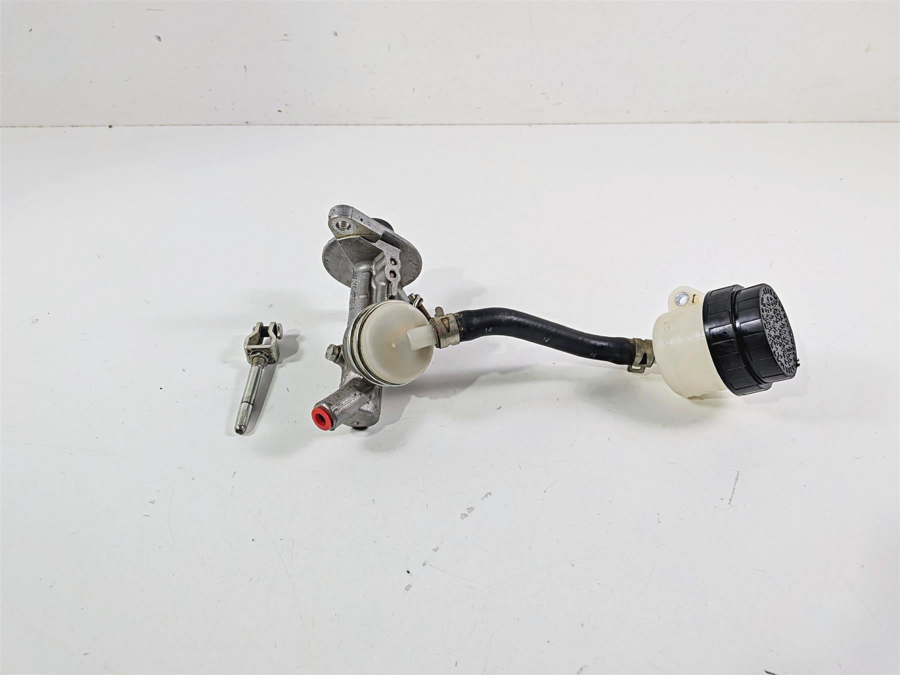 2017 Yamaha YXZ1000R EPS SS Nissin Main Brake Master Cylinder 2HC-2583T-10-00 {{ shop.shopifyCountryName }} - Mototech271