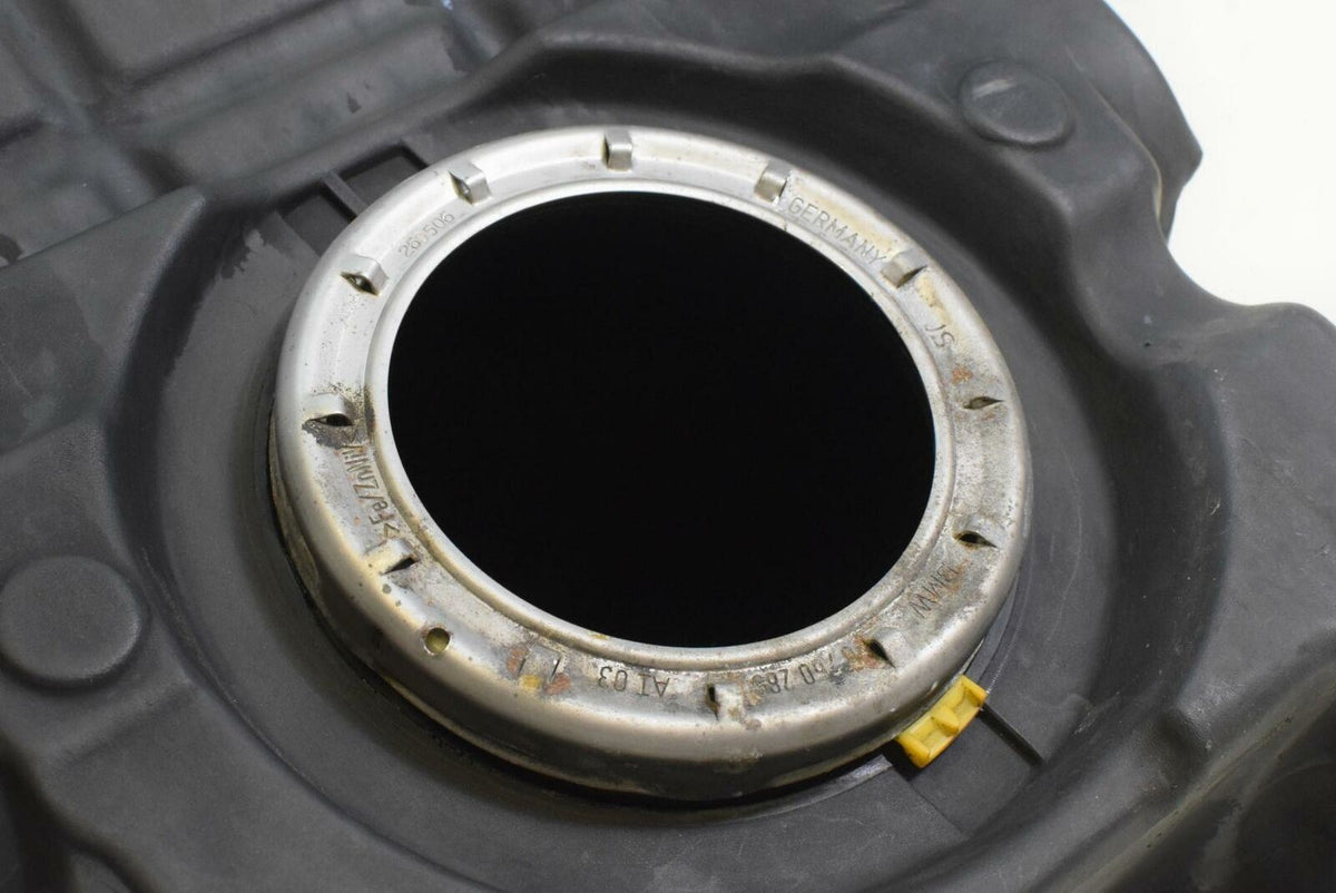 2007 BMW K1200 GT K44 Fuel Gas Petrol Tank 16117711030 {{ shop.shopifyCountryName }} - Mototech271