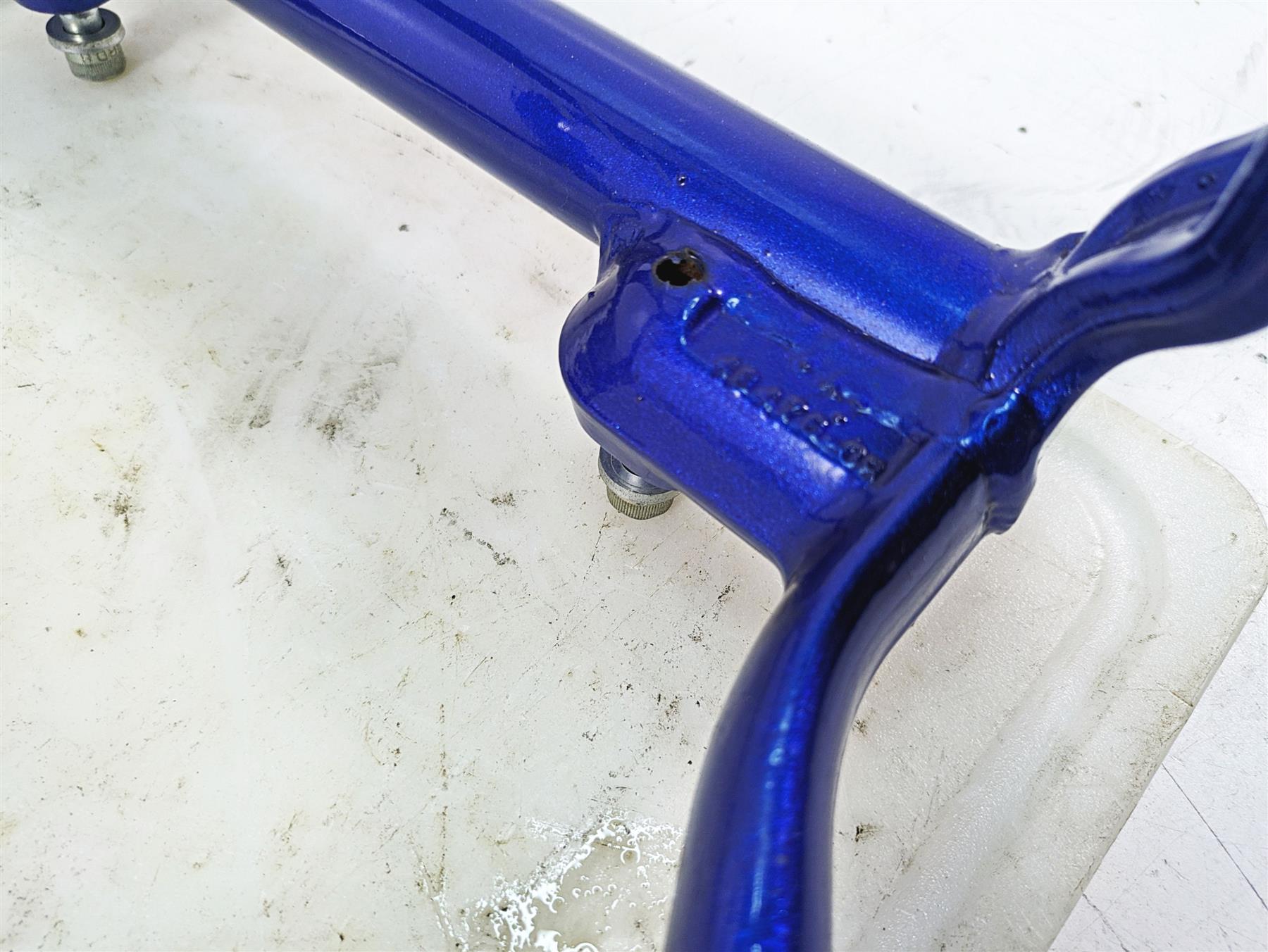 2009 Harley FXCWC Softail Rocker C Swingarm Swing Arm Flame Blue Pearl ...