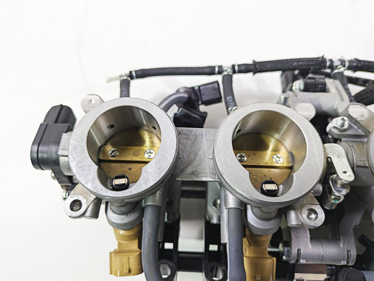 2022 Kawasaki ZR900RS Cafe Throttle Body Bodies Set 16163-1254 {{ shop.shopifyCountryName }} - Mototech271