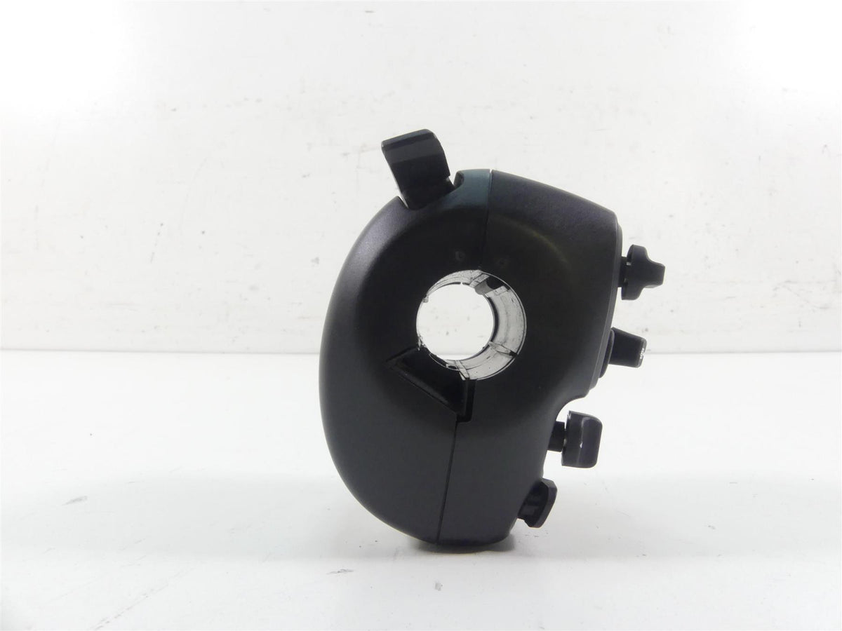 2022 Indian FTR1200 S Left Hand Menu Mode Horn Cruise Control Switch 2414353 {{ shop.shopifyCountryName }} - Mototech271