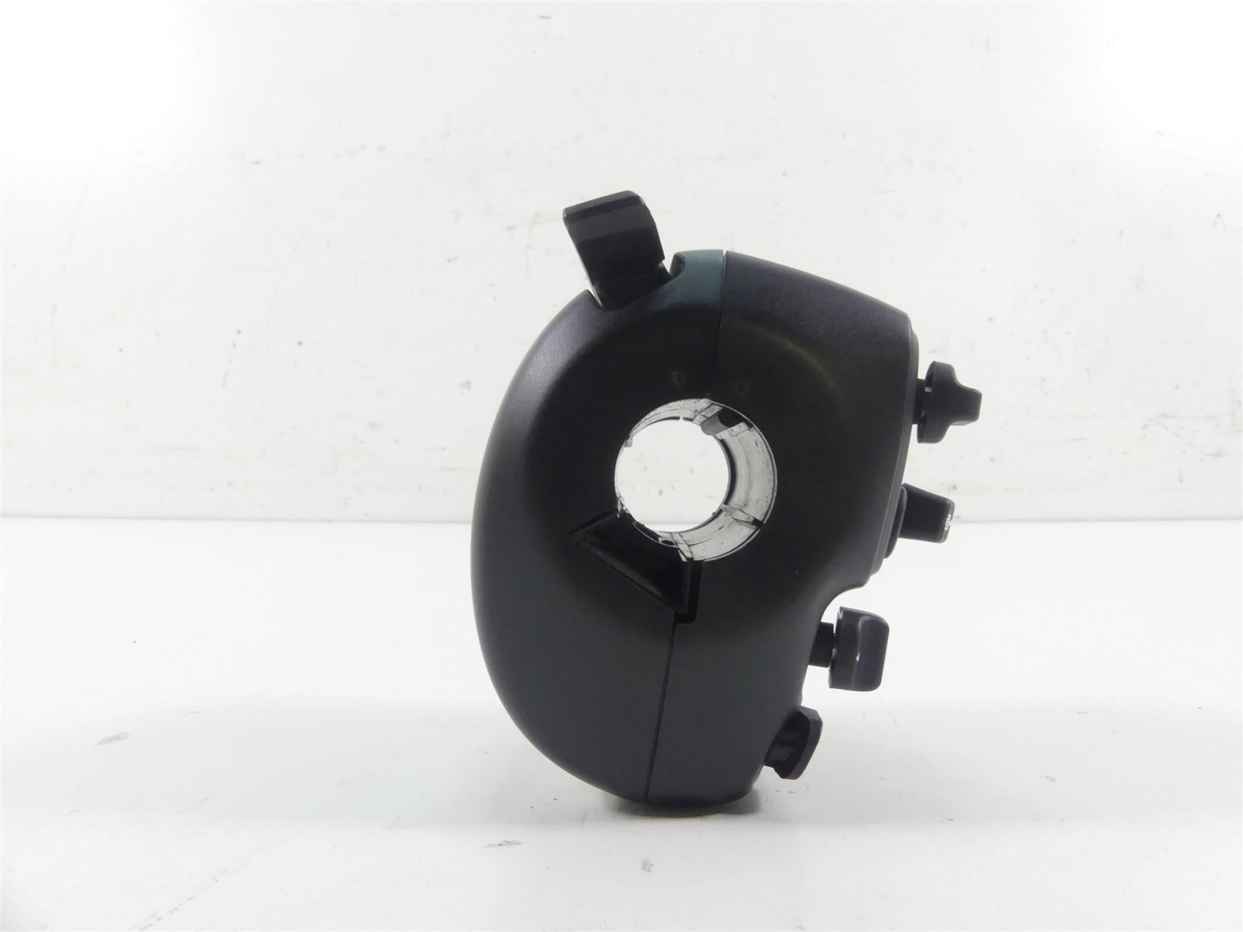 2022 Indian FTR1200 S Left Hand Menu Mode Horn Cruise Control Switch 2414353 {{ shop.shopifyCountryName }} - Mototech271