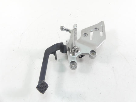 2022 Yamaha MT09 FZ09 Right Front Footpeg + Brake Pedal Set B7N-27443-00-00 {{ shop.shopifyCountryName }} - Mototech271