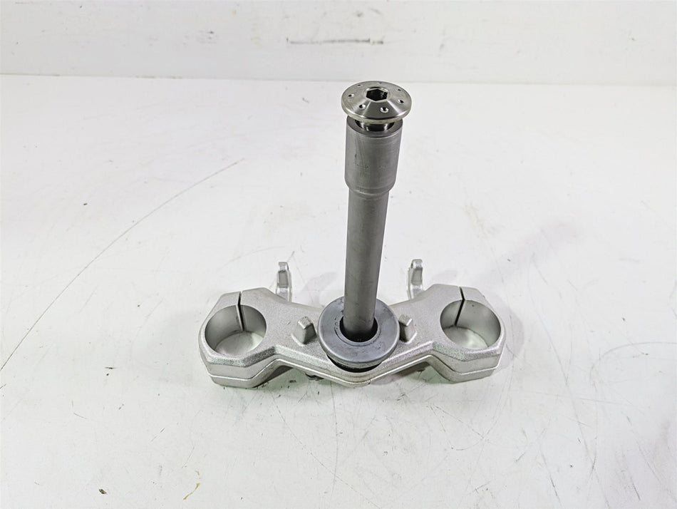 2023 BMW G310R K03 Lower Triple Tree Steering Clamp 31428557754 {{ shop.shopifyCountryName }} - Mototech271