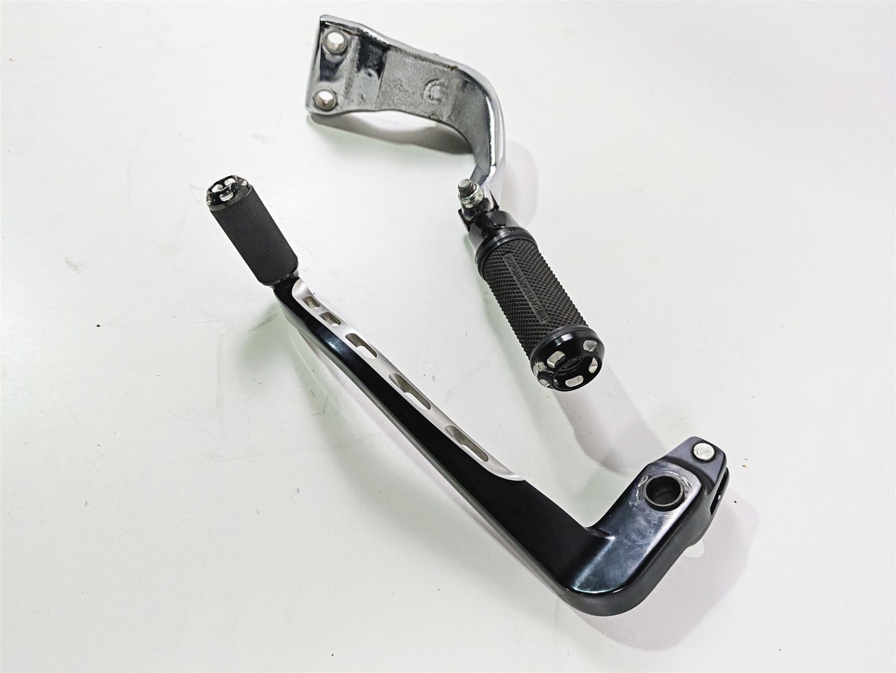 2011 Harley FXDC Dyna Super Glide Performance Machine Apex Brake Lever & Peg {{ shop.shopifyCountryName }} - Mototech271