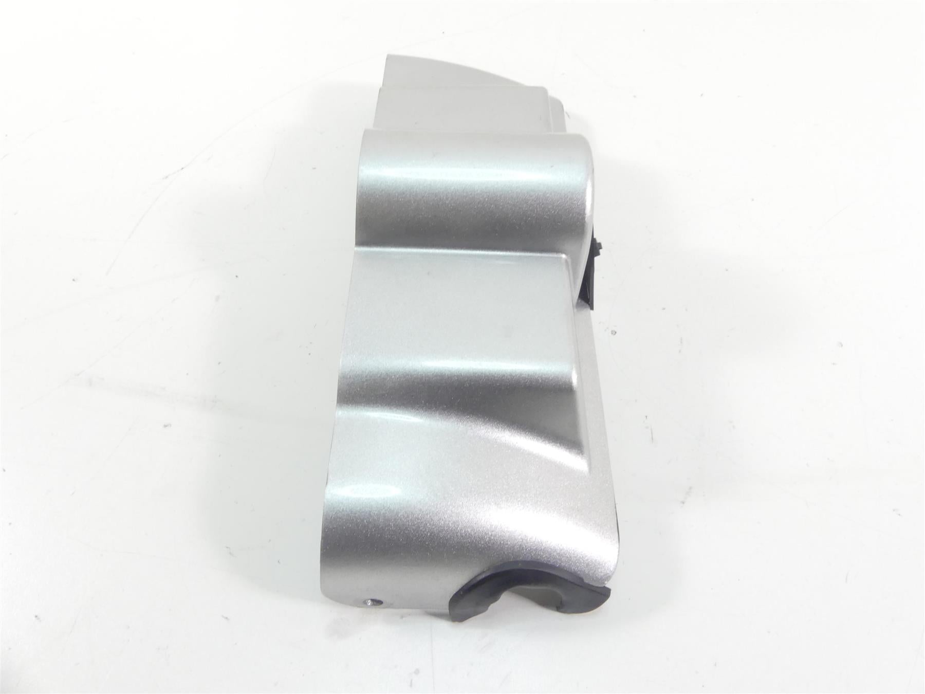 2009 Harley FLHTCU SE4 CVO E-Glide Ignition Switch Cover Fairing 58545-09 {{ shop.shopifyCountryName }} - Mototech271