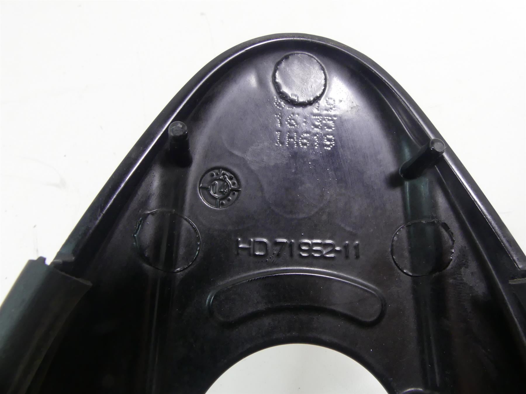 2015 Harley FLS Softail Slim Black Fuel Tank Dash Console 71952-11 {{ shop.shopifyCountryName }} - Mototech271