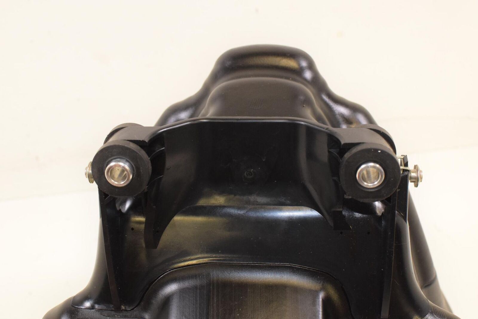 2016 BMW R1200R R1200 R K53 Fuel Gas Petrol Tank 16118533760 {{ shop.shopifyCountryName }} - Mototech271