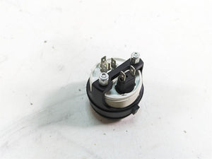 2010 Harley Touring FLHTCU Electra Glide Oil Pressure Gauge Instrument 75032-99B
