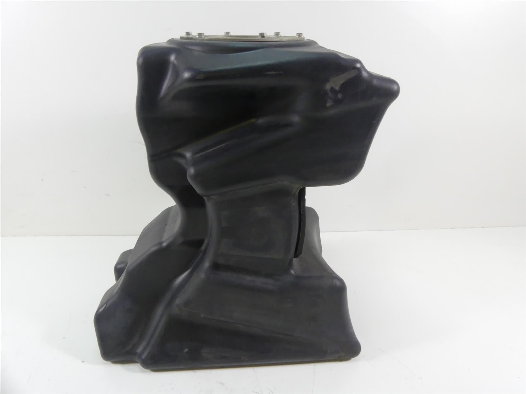 2013 Harley Davidson VRSCF Muscle Plastic Fuel Gas Petrol Tank 61323-07A {{ shop.shopifyCountryName }} - Mototech271