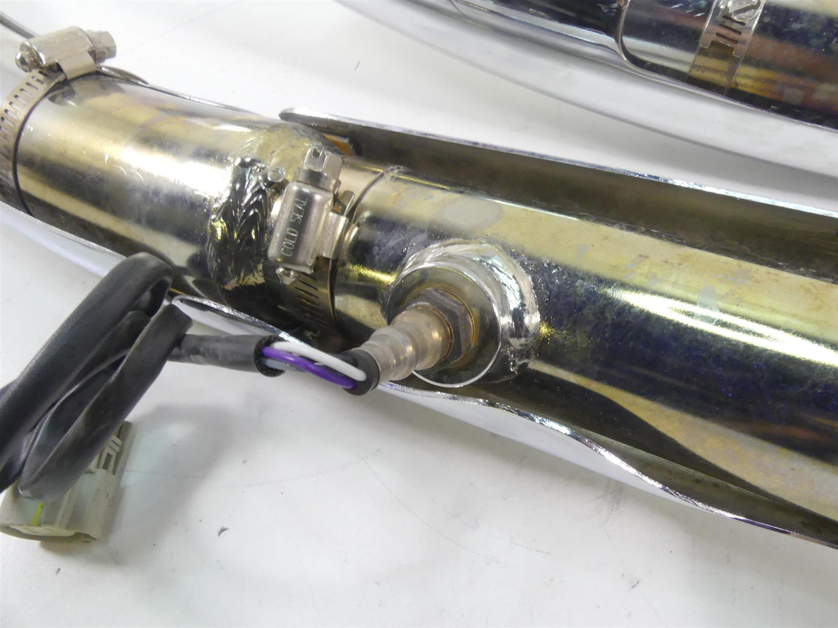 2016 Harley Touring FLHR Road King Vance Hines Big Radius Exhaust System 26369 {{ shop.shopifyCountryName }} - Mototech271