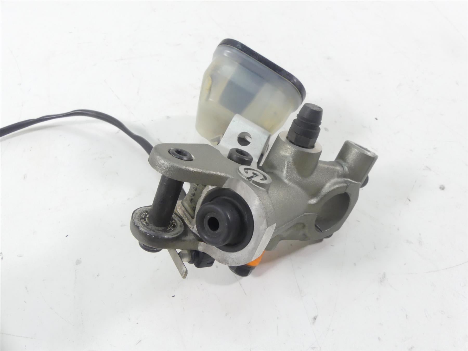 2013 Ducati Streetfighter 848 Brembo Radial Clutch Master Cylinder 63040483A {{ shop.shopifyCountryName }} - Mototech271