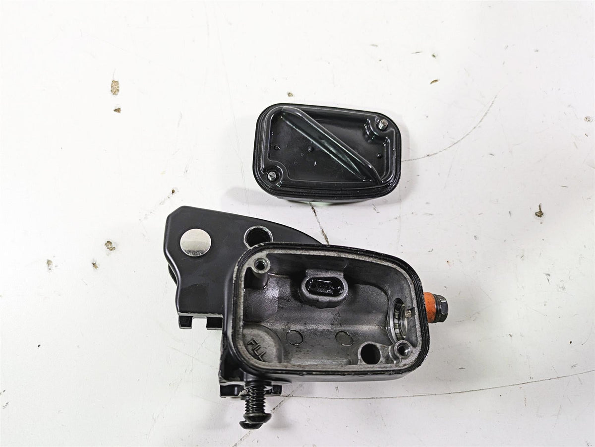 2016 Harley Touring FLTRX Road Glide Clutch Master Cylinder 11/16 36700056C {{ shop.shopifyCountryName }} - Mototech271