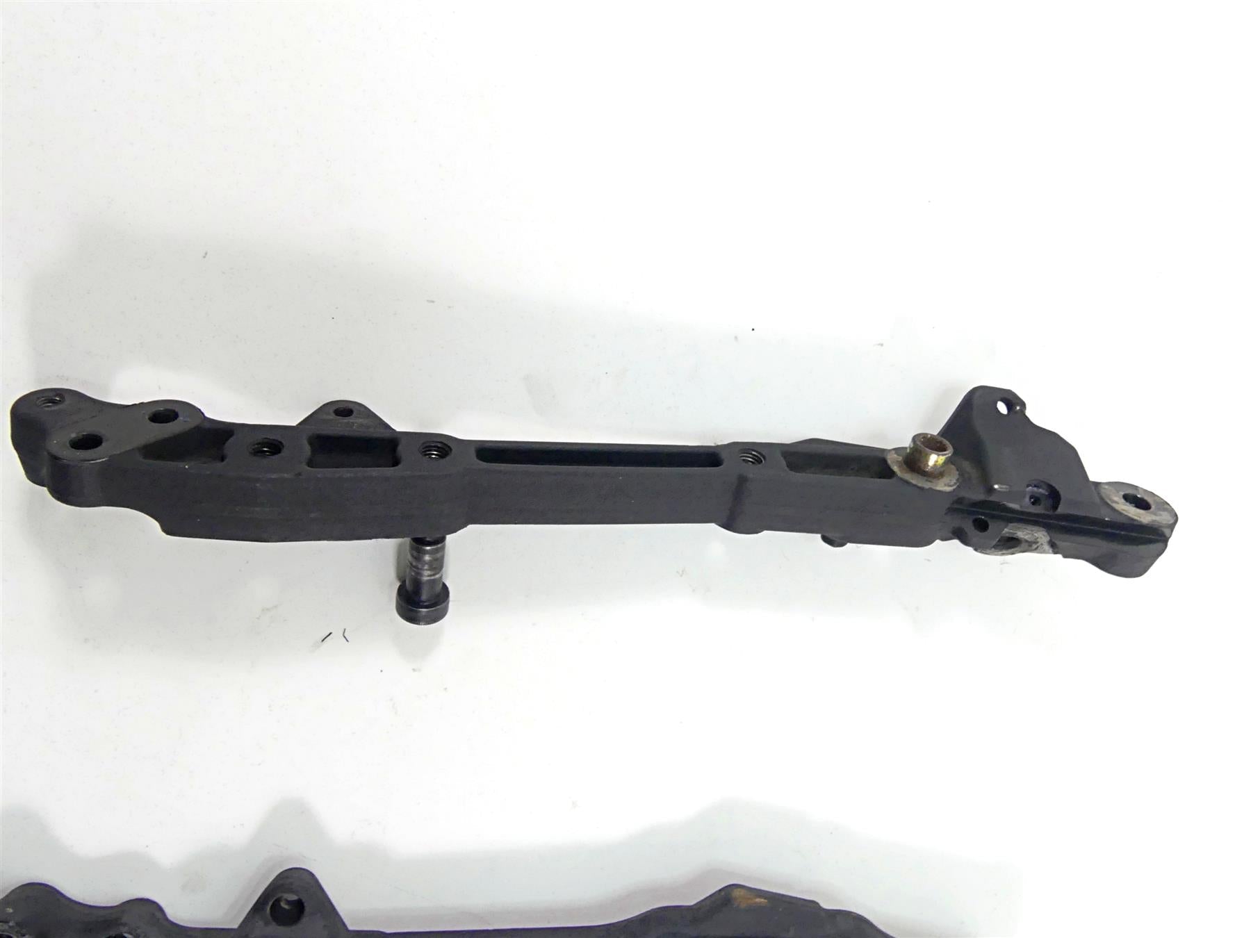2011 Victory Cross Country Lower Engine Mount Frame Rail Cradle Set 5137537 {{ shop.shopifyCountryName }} - Mototech271