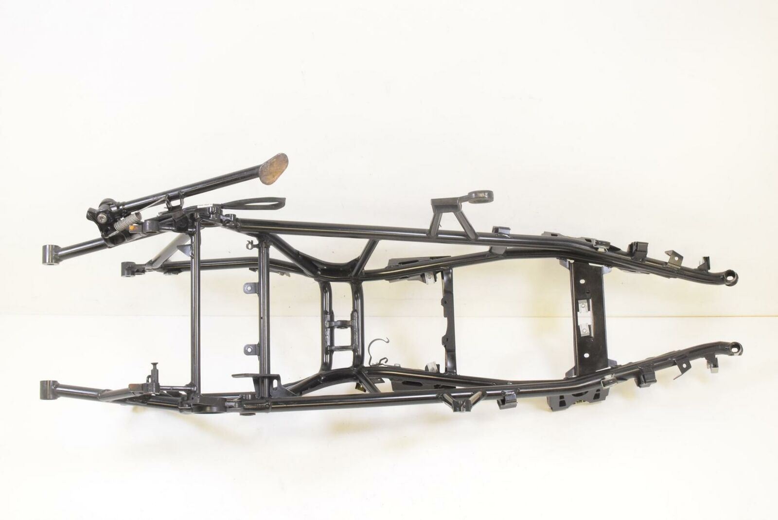 2008 BMW R1200RT R1200 RT K26 Rear Subframe Sub Frame Kickstand 46518521840 {{ shop.shopifyCountryName }} - Mototech271