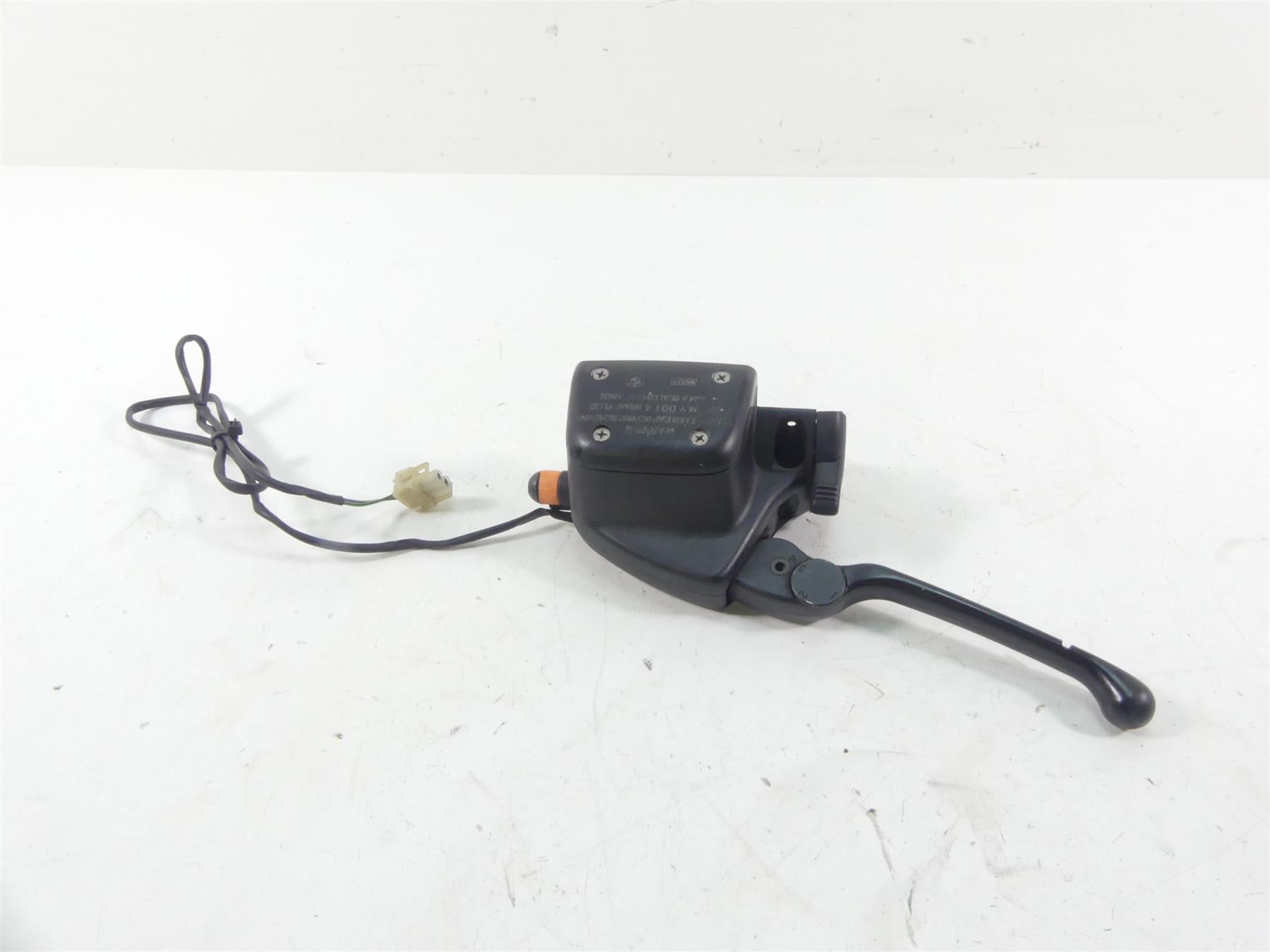 2001 BMW R1150 GS R21 Clutch Master Cylinder + Lever - Read 32717657183 {{ shop.shopifyCountryName }} - Mototech271