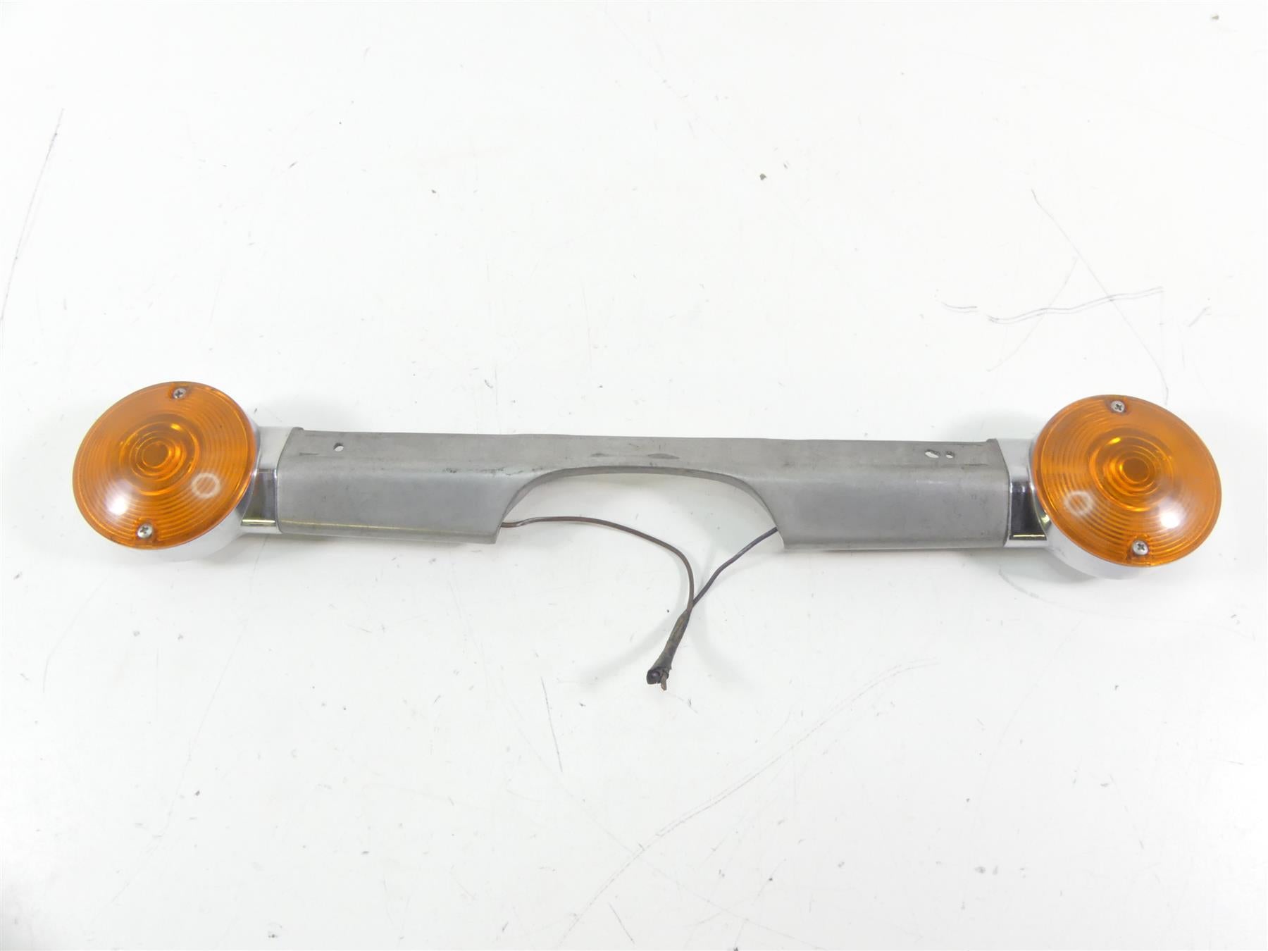 1989 Harley Touring FLTC Tour Glide Rear Blinker Turn Signal Bar Set 68643-83B {{ shop.shopifyCountryName }} - Mototech271