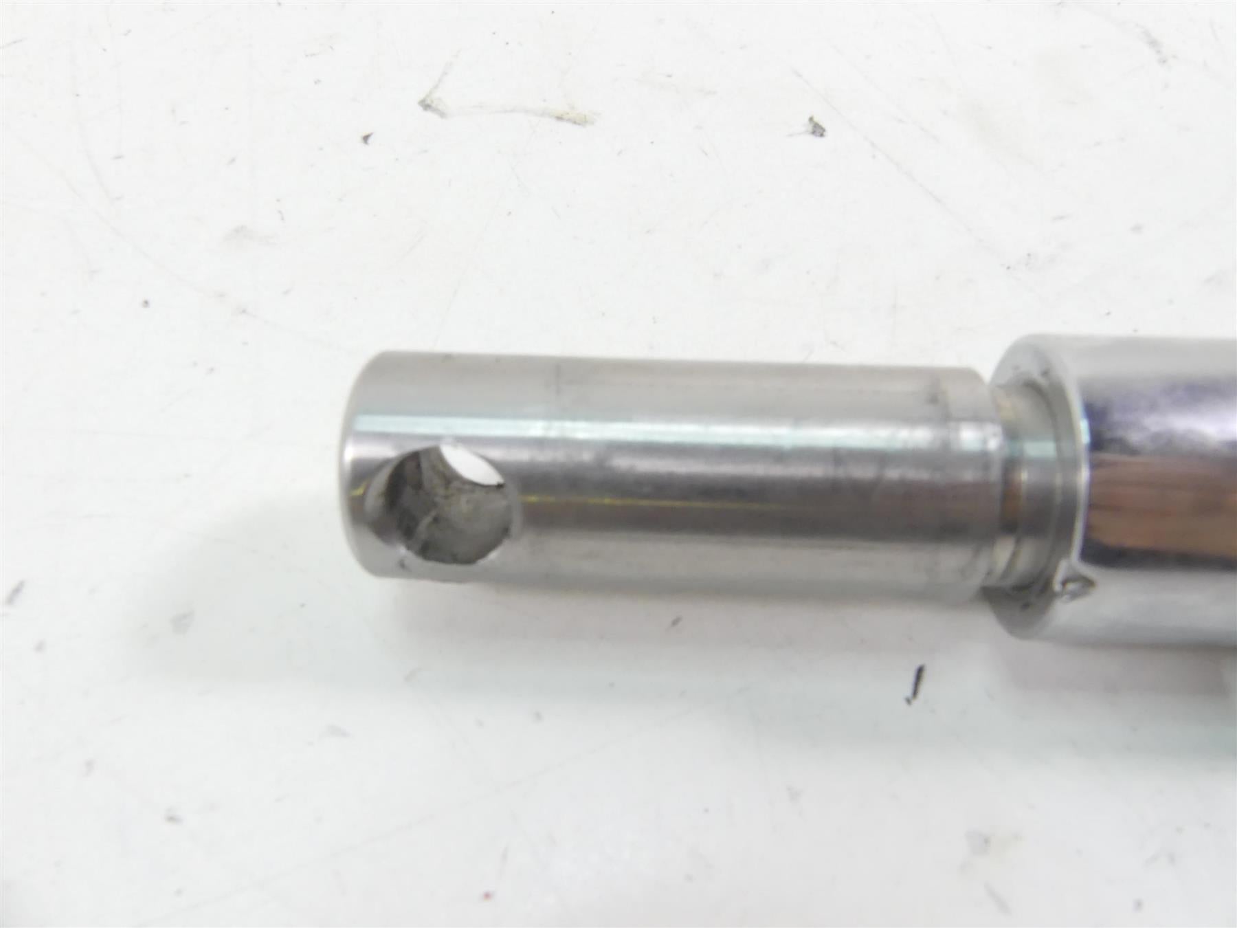 2004 Harley FXDWGI Dyna Wide Glide Front Axle Wheel Spindle 3/4" 43346-83B {{ shop.shopifyCountryName }} - Mototech271
