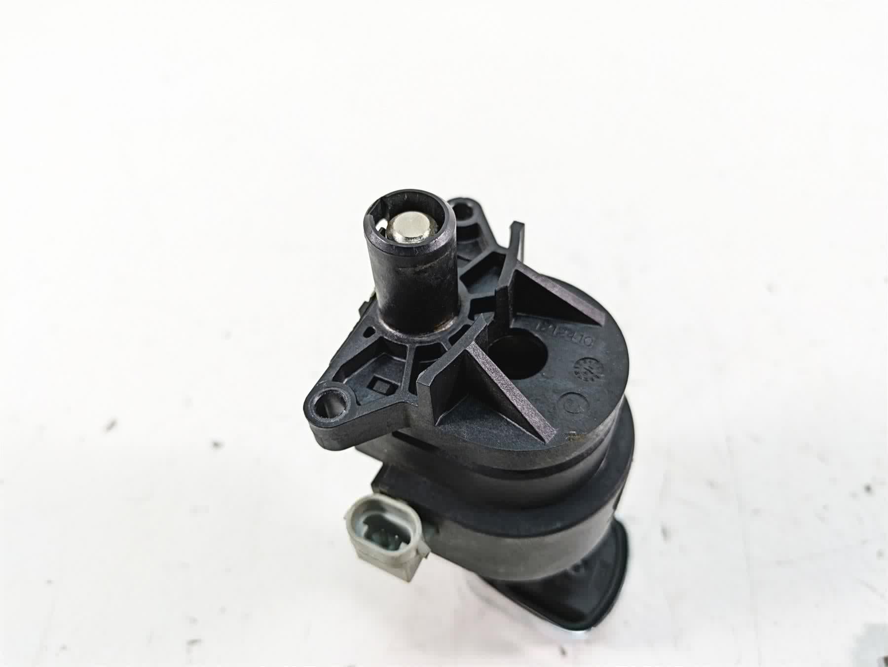 2015 Harley Touring FLHXS Street Glide Ignition Switch Key Set - VIN 71400016B {{ shop.shopifyCountryName }} - Mototech271