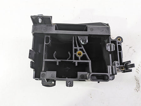 2017 Harley Dyna FXDB Street Bob Electrical Carrier & Black Cover 70367-12 {{ shop.shopifyCountryName }} - Mototech271