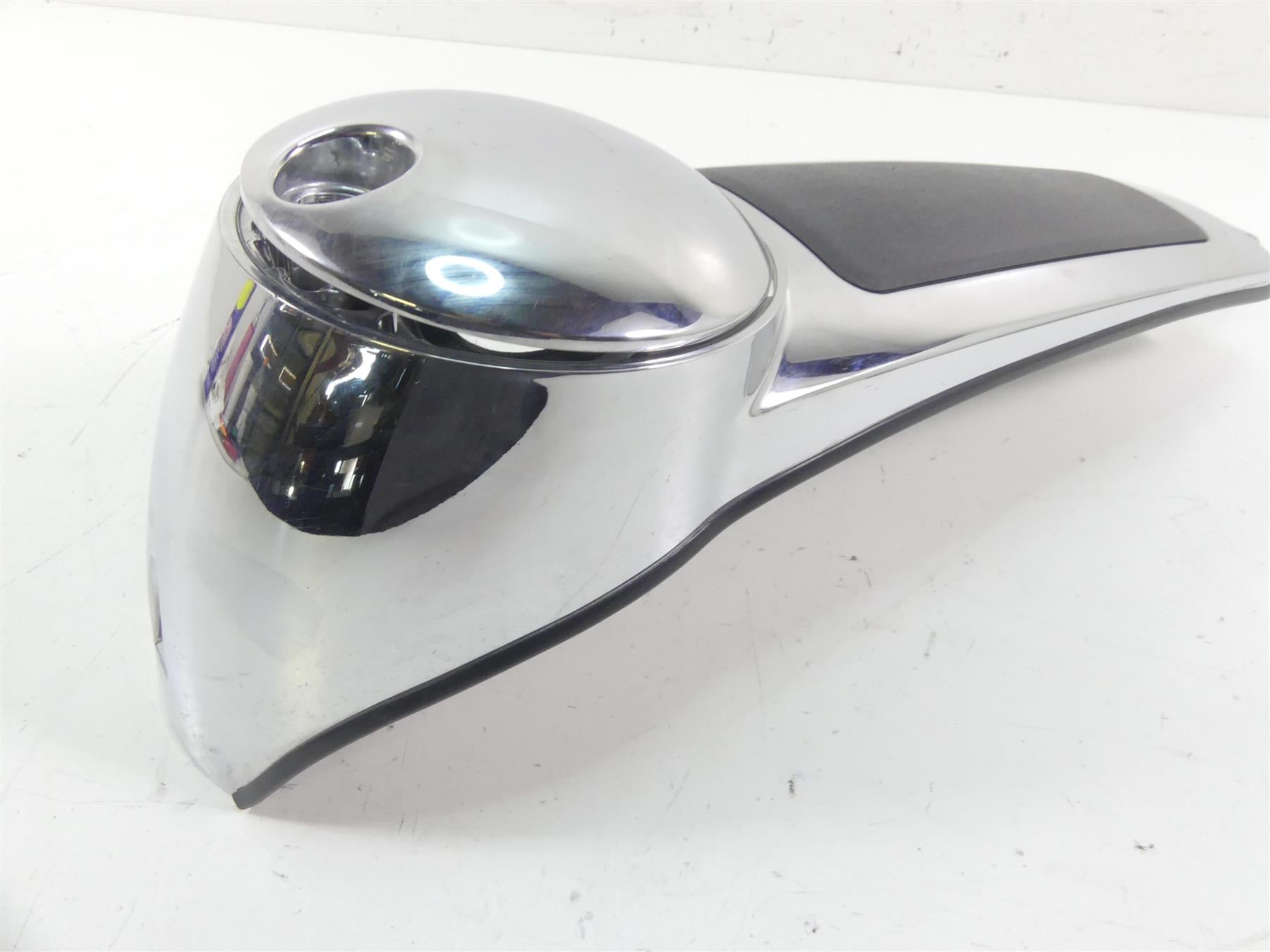 2012 Harley Touring FLHTP Electra Glide Fuel Tank Cover Console Dash 61270-08 {{ shop.shopifyCountryName }} - Mototech271