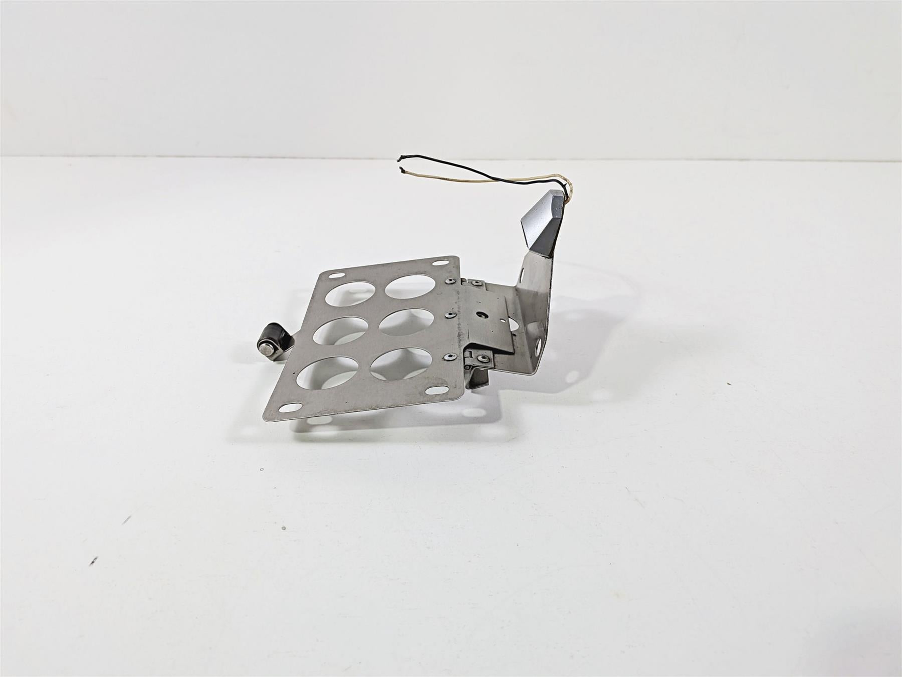 2008 Yamaha YZF R1 RN19 Fender Eliminator Short License Palte Holder & Light {{ shop.shopifyCountryName }} - Mototech271