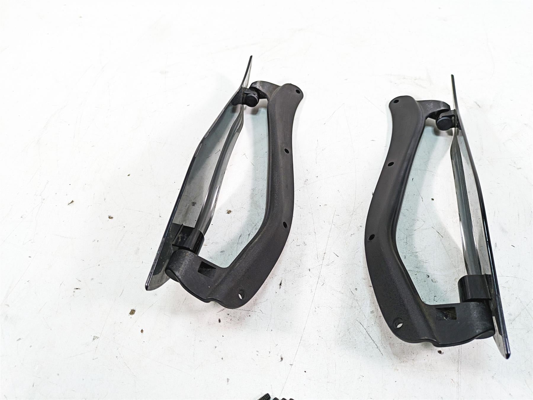 2009 Harley Touring FLHTCU Electra Glide Fairing Wind Deflector Set 58128-08A {{ shop.shopifyCountryName }} - Mototech271