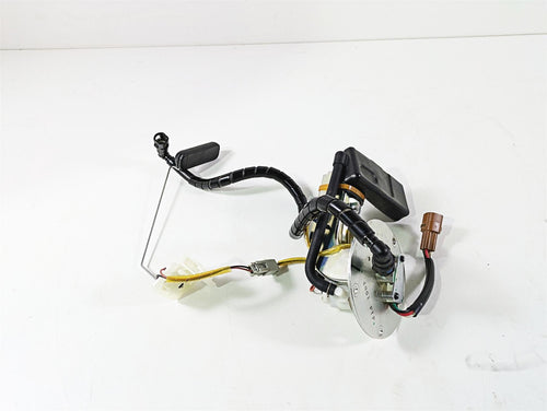2016 Suzuki M109R VZR1800 Boulevard Fuel Gas Petrol Pump - Tested 15100-48G10 | Mototech271