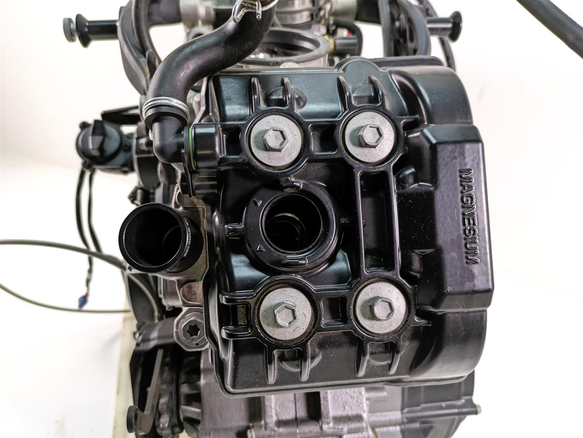 2018 KTM 1090 Adventure R Running LC8 Engine Motor 10k - Video 6043000004424 {{ shop.shopifyCountryName }} - Mototech271