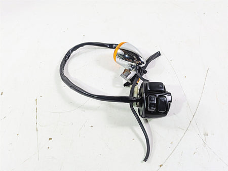 2009 Harley FXCWC Softail Rocker Left Hand Control Switch + Turn Signal 71682-06 {{ shop.shopifyCountryName }} - Mototech271
