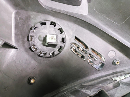 2017 BMW F800GS Adv K75 Right Main Tank Fairing Cover 46638530530 {{ shop.shopifyCountryName }} - Mototech271