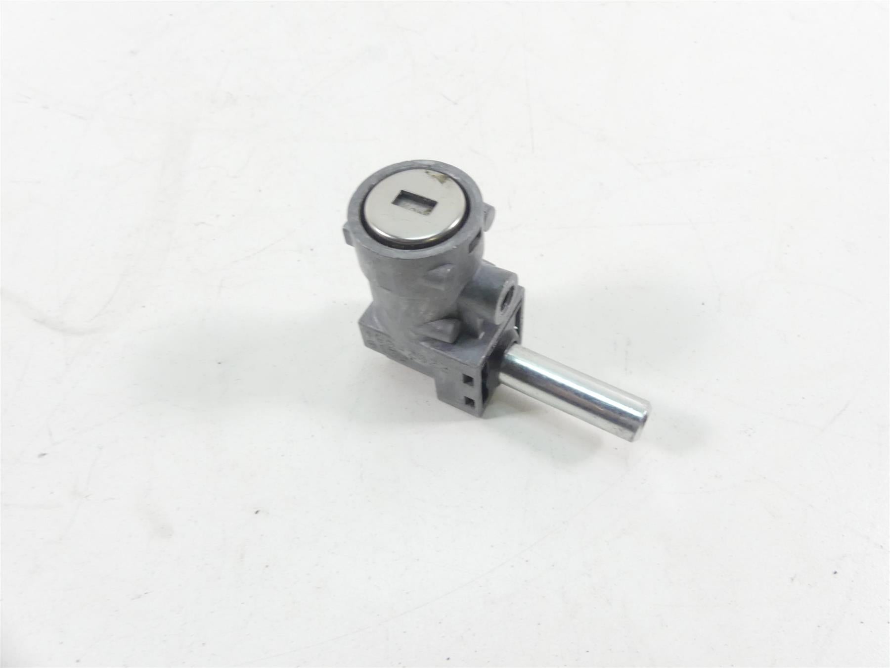 2022 Harley Softail FXBBS Street Bob Ignition Switch Key Lock Set 45600047 {{ shop.shopifyCountryName }} - Mototech271