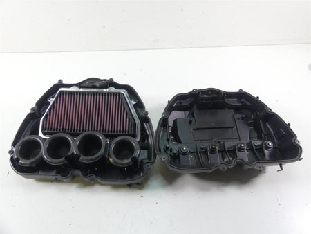 2015 Honda CBR1000 RR SC59 Air Box Cleaner Breather & Injectors 17220-MFL-000 {{ shop.shopifyCountryName }} - Mototech271