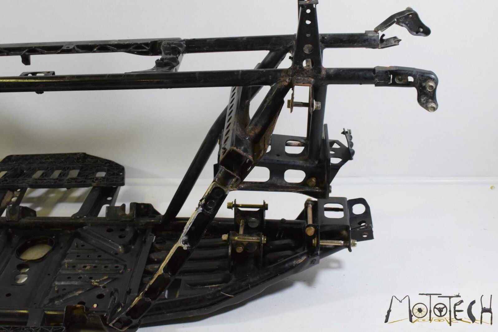 2014 Polaris Sportsman 550 EPS Main Frame Chassis w/ Plates CLN TTL 1019770-067 {{ shop.shopifyCountryName }} - Mototech271