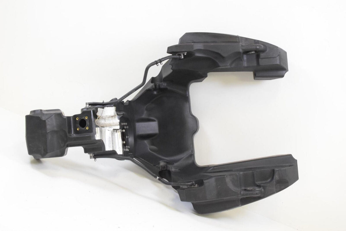 2013 Triumph 1215 Trophy SE Fuel Gas Petrol Tank Reservoir NICE T2401117 {{ shop.shopifyCountryName }} - Mototech271