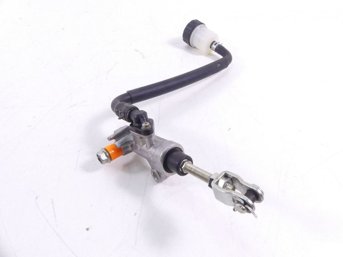 2016 Yamaha YXZ1000 R EPS SE Clutch Master Cylinder 5/8 2HC-26450-00-00 {{ shop.shopifyCountryName }} - Mototech271