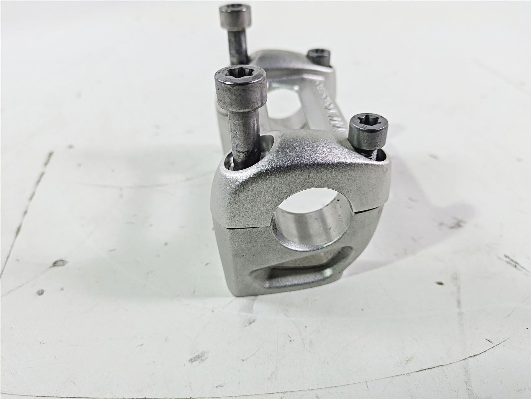 2015 BMW R nineT K21 Handlebar Risers Holder Set 32718538049 32718538047 {{ shop.shopifyCountryName }} - Mototech271