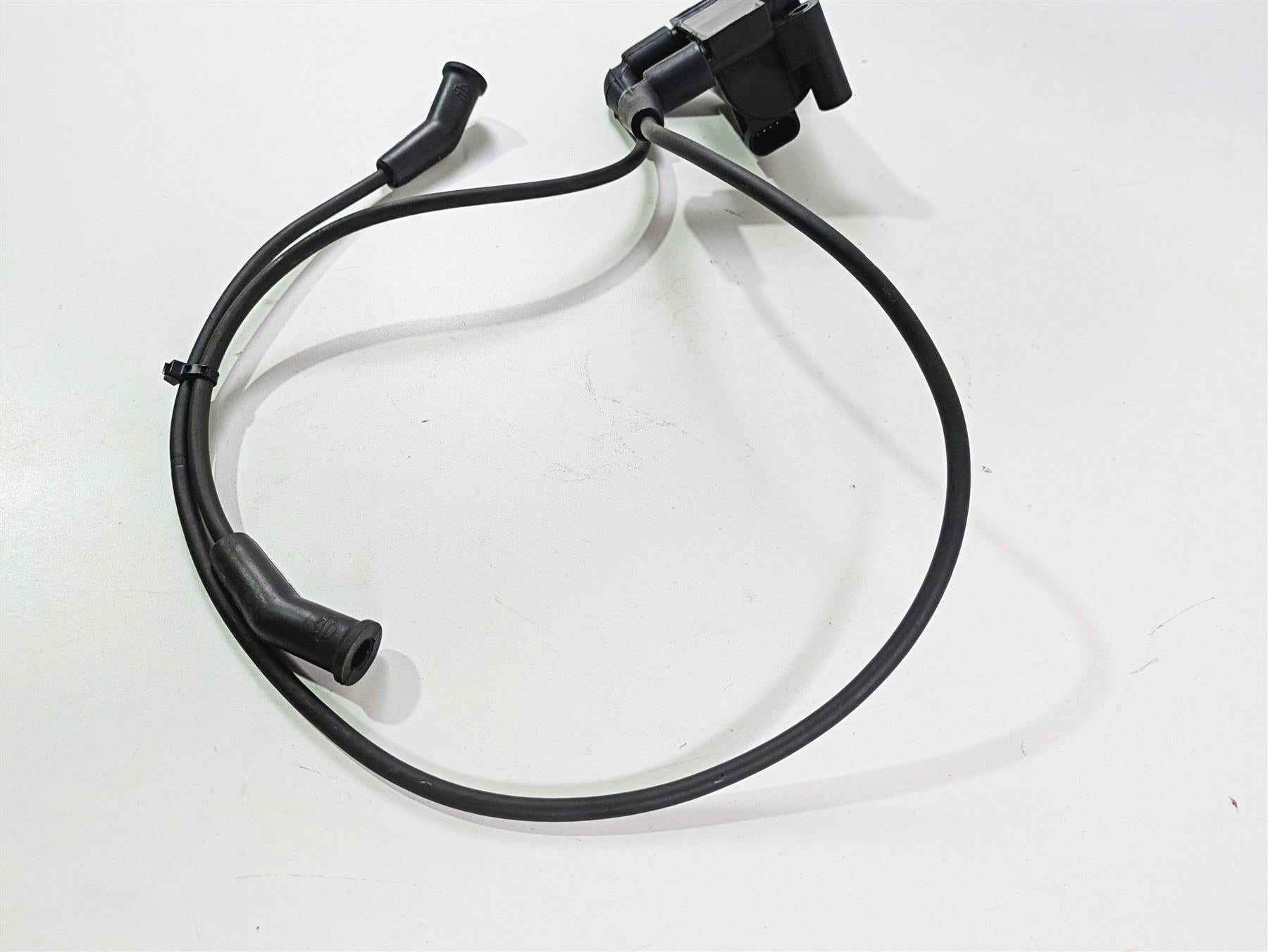 2016 Harley Touring FLHR Road King Ignition Coil Wires Plugs 31696-07A {{ shop.shopifyCountryName }} - Mototech271