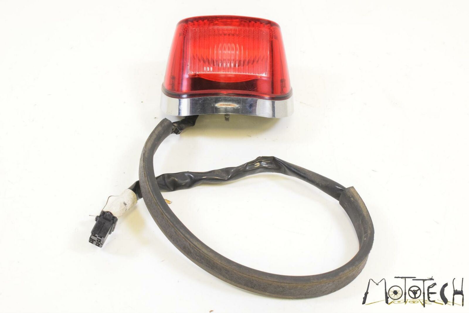 2011 Harley Touring FLTRU Road Glide Ultra Taillight Tail Light Lamp 68140-04 {{ shop.shopifyCountryName }} - Mototech271