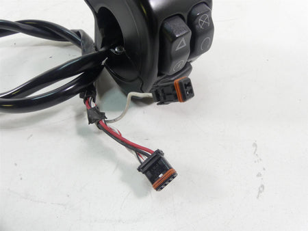 2019 Harley Softail FXBB Street Bob Right Hand Start Control Switch 71500462 {{ shop.shopifyCountryName }} - Mototech271