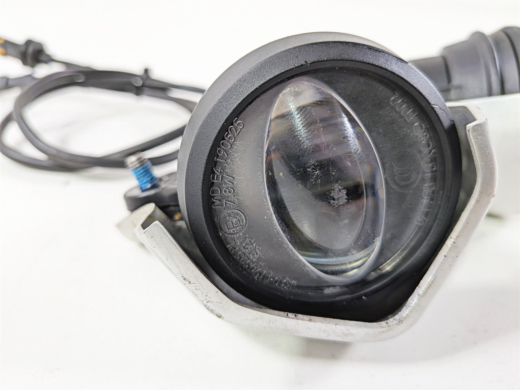 2022 Triumph Tiger 900 GT Pro Front Fog Spot Light Lamp Set T2708708 T2708722 {{ shop.shopifyCountryName }} - Mototech271
