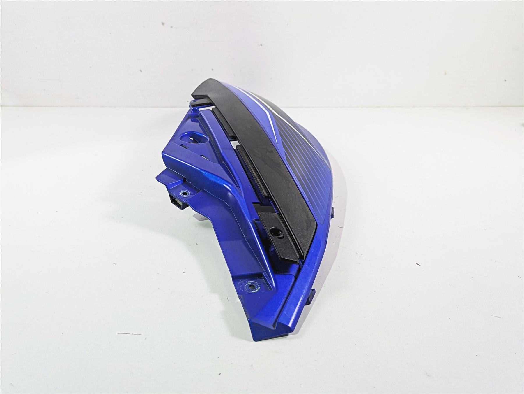 2019 Yamaha VX Cruiser HO 1800 Side & Knee Cover Fairing Set F2X-U377B-10 {{ shop.shopifyCountryName }} - Mototech271